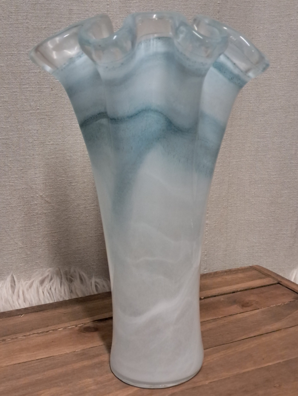 Murano 10" Art Glass Vase - Picture 8 of 9